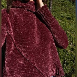 Knitted sweater size small